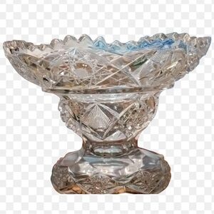 Elegant Crystal Glass Art Bowl